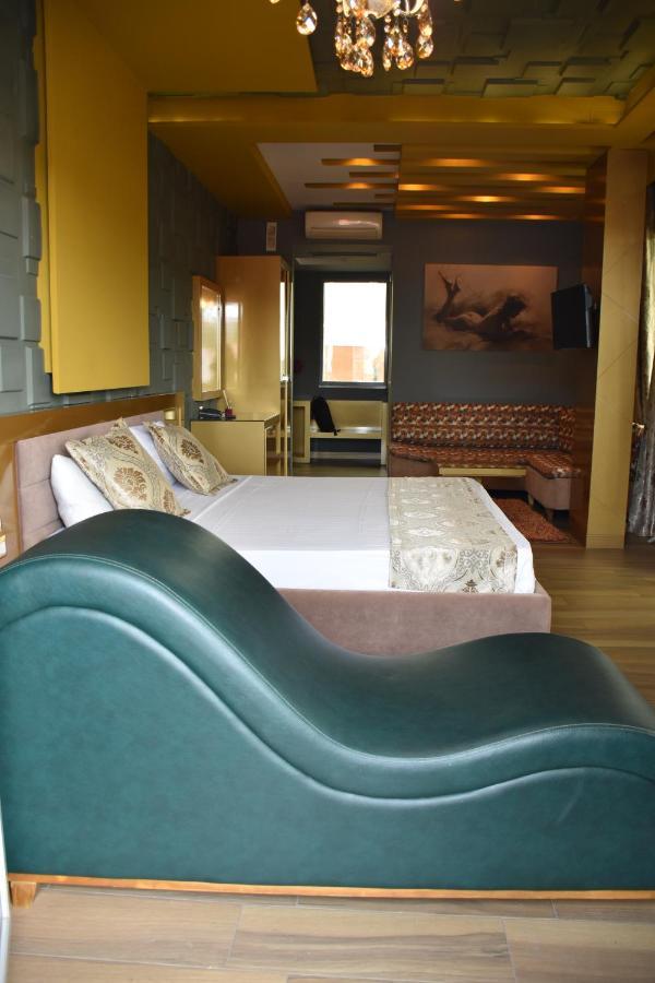 New W Hotel Тирана Экстерьер фото