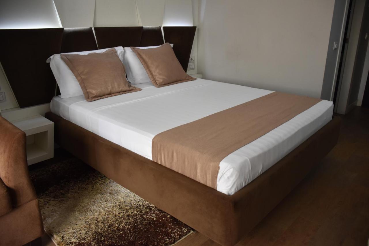 New W Hotel Тирана Экстерьер фото