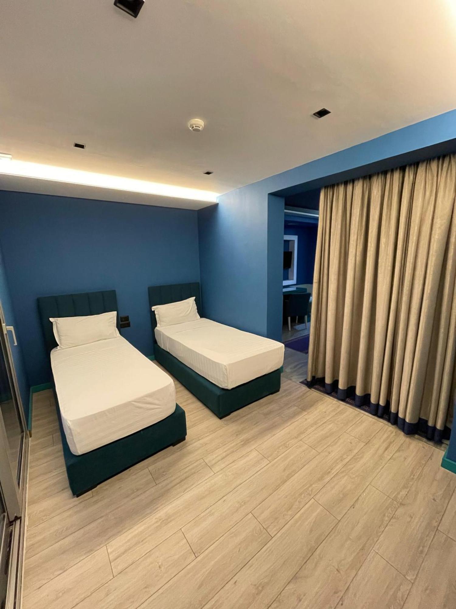 New W Hotel Тирана Экстерьер фото