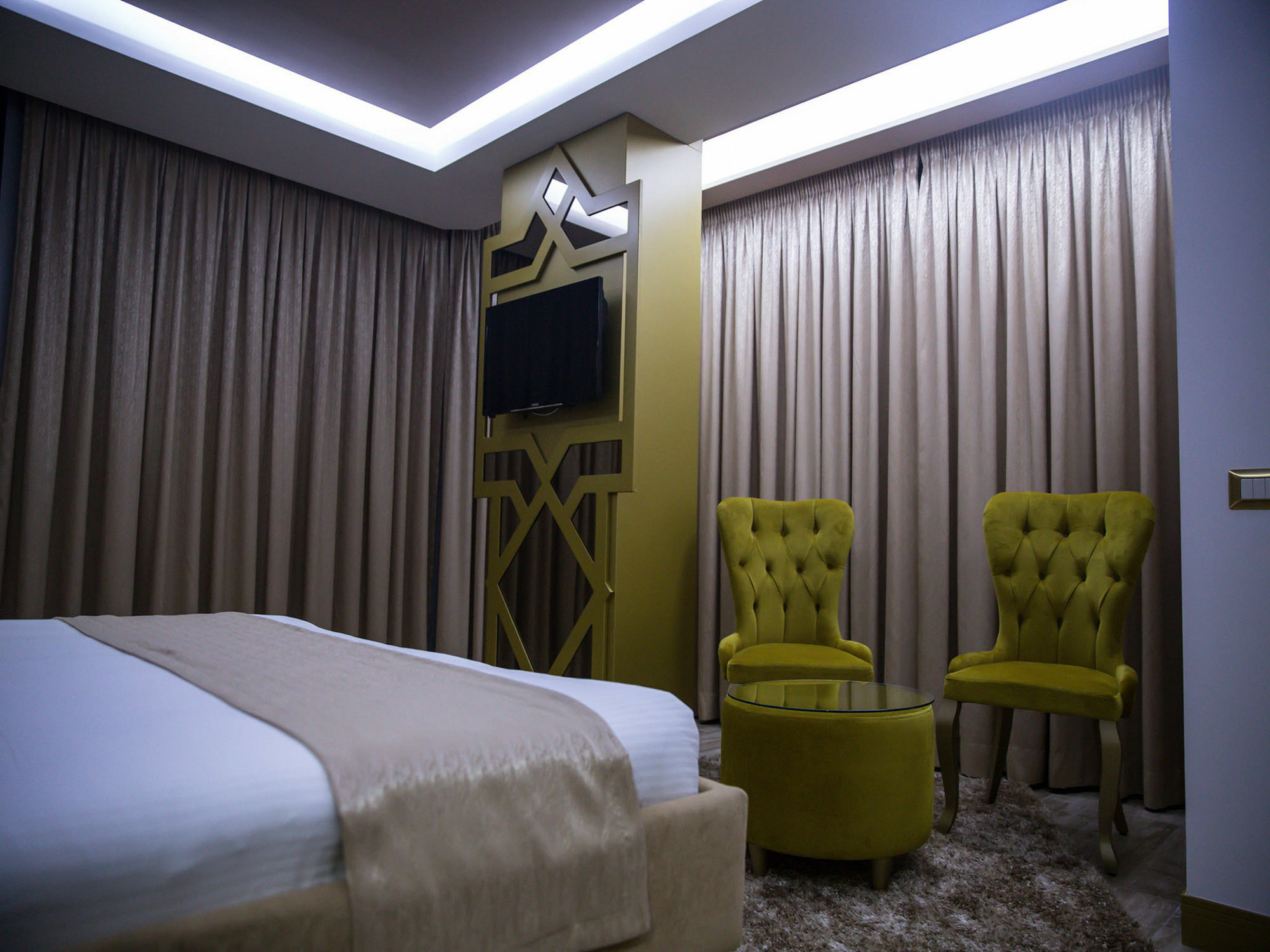 New W Hotel Тирана Экстерьер фото